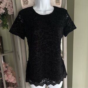 NWT Women’s TEDDI ROSE Black Lace Velvet Textured Short Sleeve Top Size S